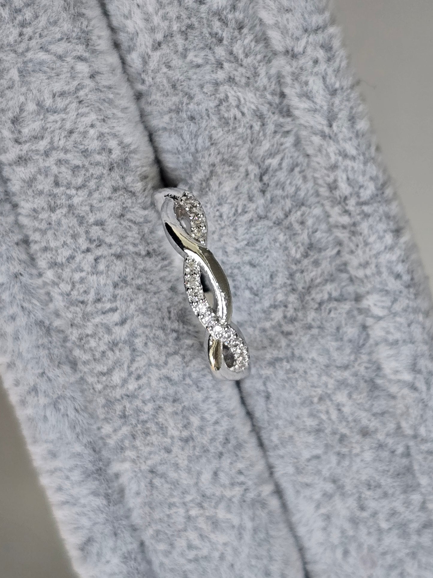 Luna Edge Ring